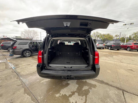 2019 Chevrolet Suburban LT