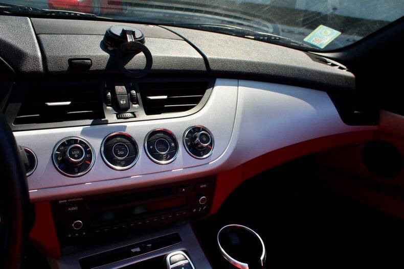 2012 BMW Z4 sDrive28i
