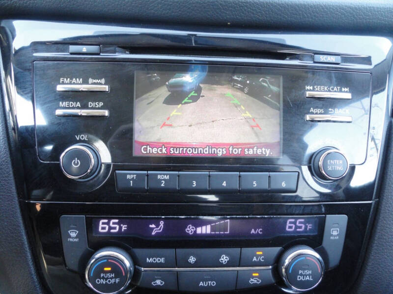 2015 Nissan Rogue SV