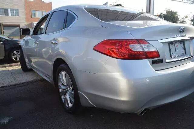 2011 Infiniti M37 x