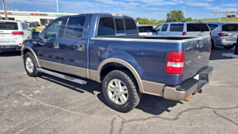 2004 Ford F-150 Lariat