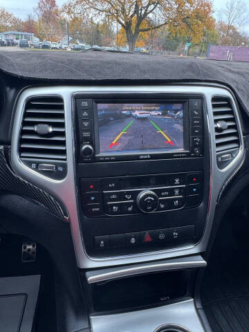 2012 Jeep Grand Cherokee SRT8