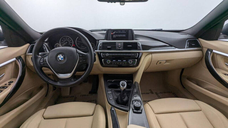 2016 BMW 3 Series 328i