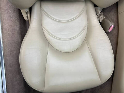 2002 Jaguar XKR