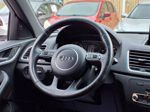 2018 Audi Q3 2.0T Premium Plus