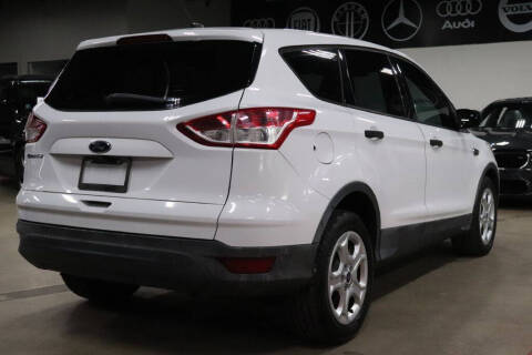 2016 Ford Escape S