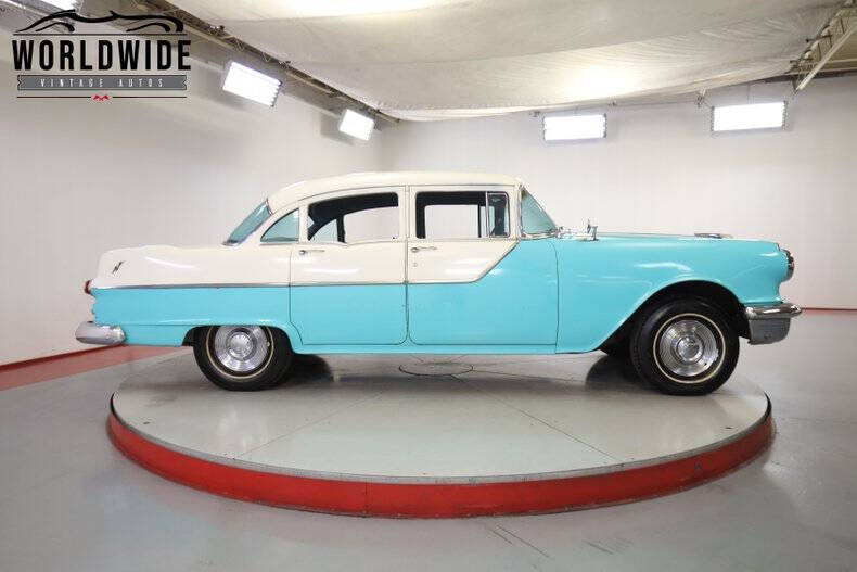 1955 Pontiac Chieftain