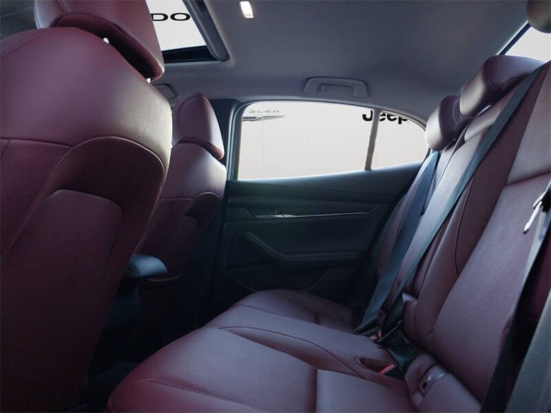 2025 Mazda Mazda3 Sedan 2.5 S Carbon Edition