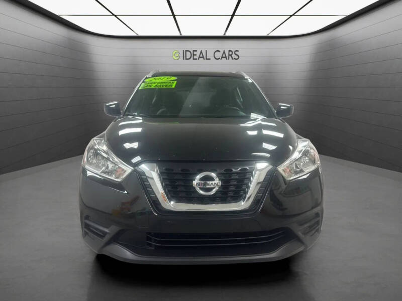 2019 Nissan Kicks S