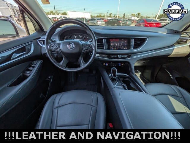 2021 Buick Enclave Essence