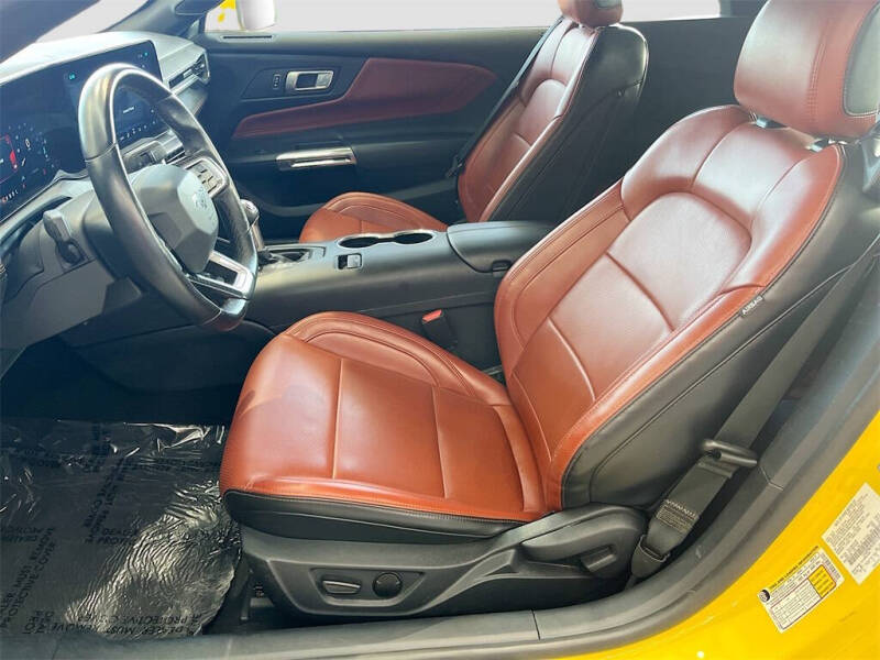 2024 Ford Mustang EcoBoost Premium