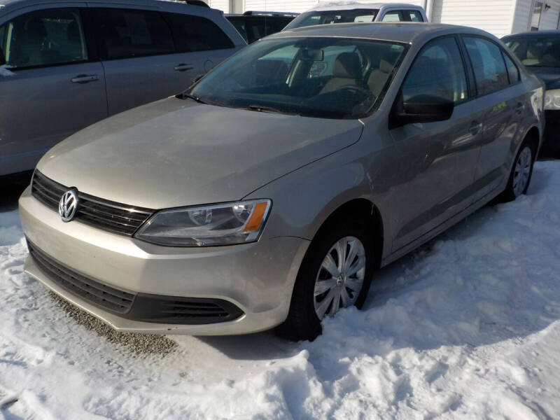 2013 Volkswagen Jetta for sale at SEBASTIAN AUTO SALES INC. in Terre Haute IN