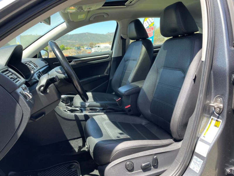 2016 Volkswagen Passat