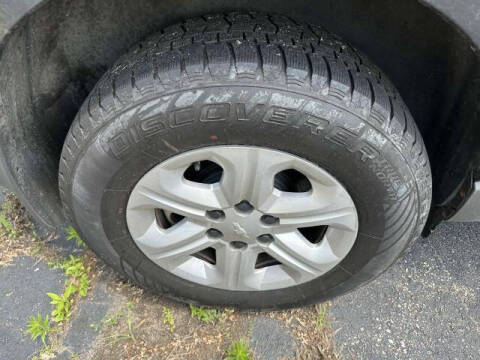 2011 Chevrolet Traverse LS