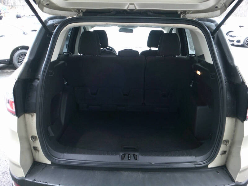 2017 Ford Escape SE