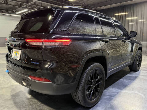 2023 Jeep Grand Cherokee Trailhawk 4xe
