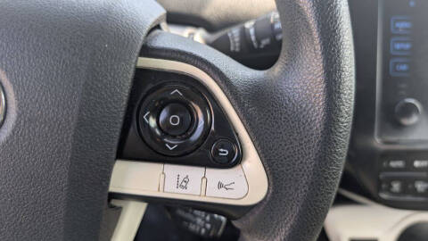 2017 Toyota Prius One