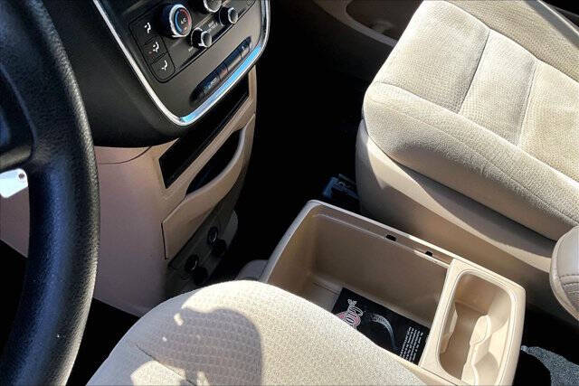 2014 Dodge Grand Caravan SE