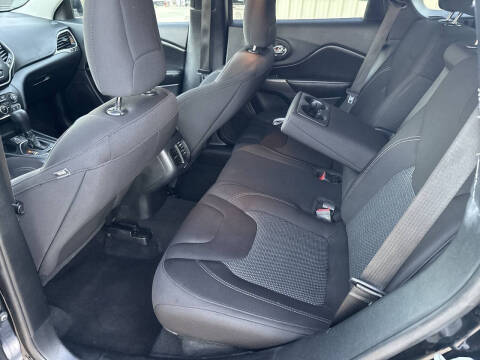 2020 Jeep Cherokee Latitude