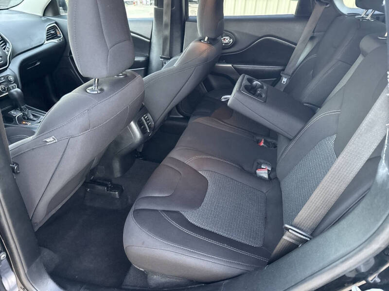 2020 Jeep Cherokee Latitude