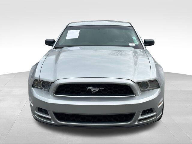 2013 Ford Mustang V6