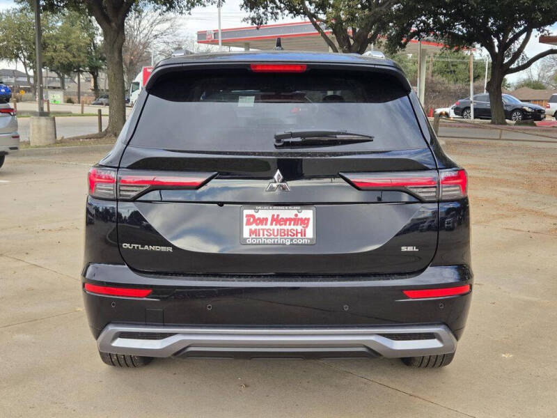 2026 Mitsubishi Outlander SEL