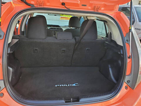 2012 Toyota Prius c Three