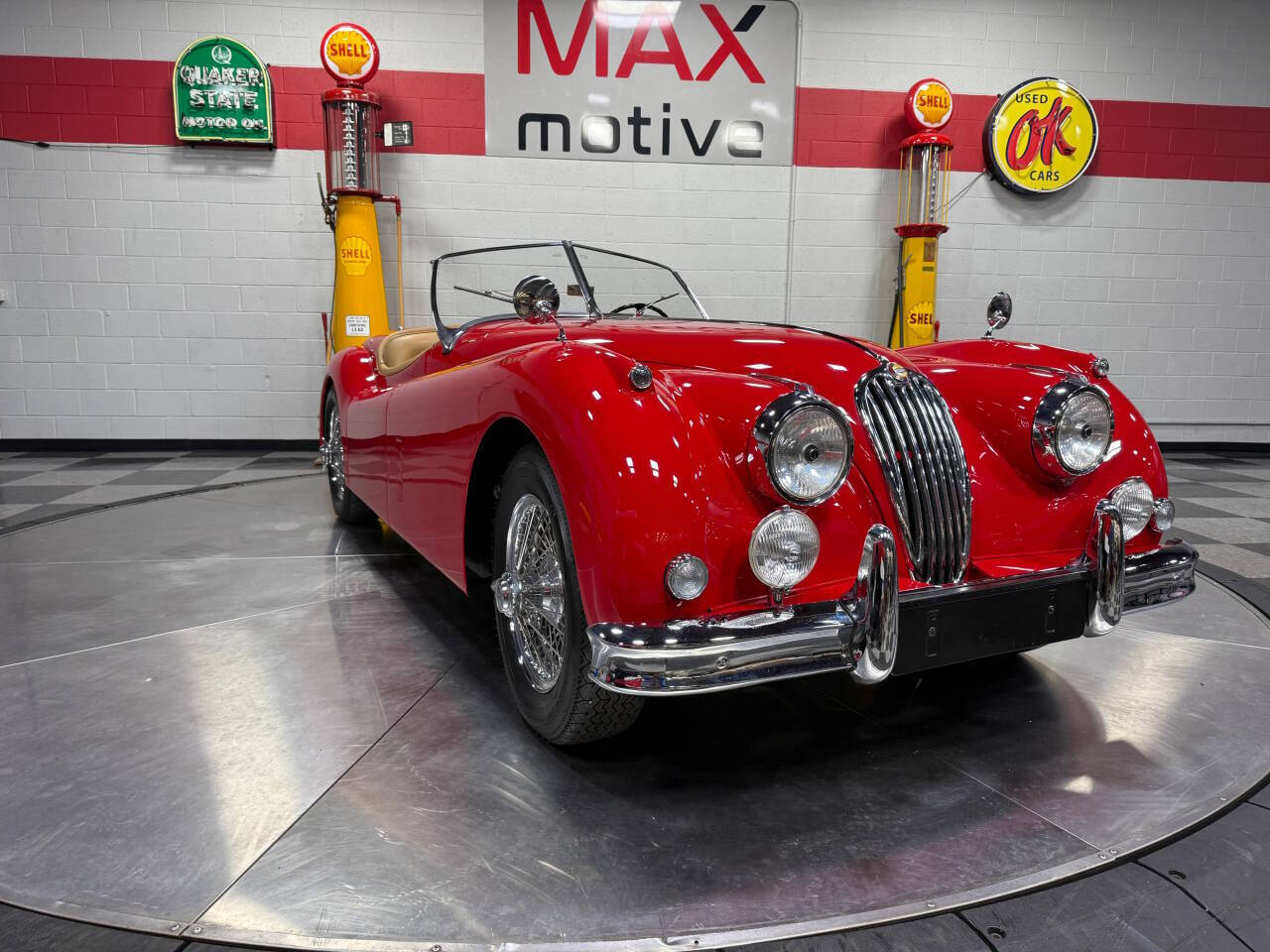 1956 Jaguar XK 140 Roadster 3