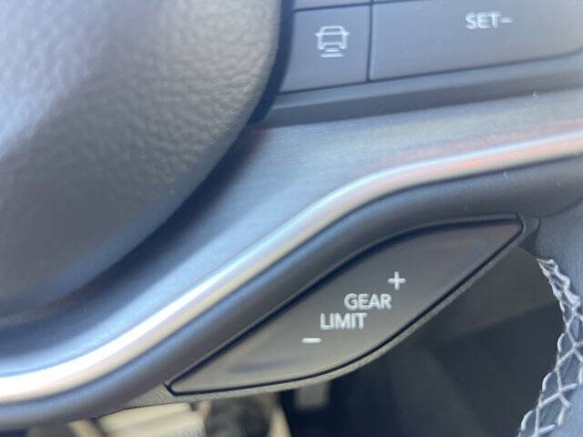 2025 Jeep Wagoneer Carbide