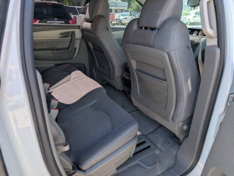 2016 Chevrolet Traverse LS