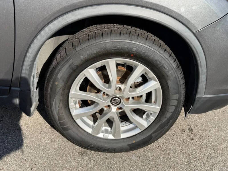 2020 Nissan Rogue SV