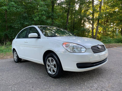 2011 Hyundai Accent for sale at Garber Motors in Midlothian VA