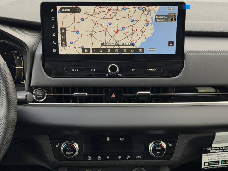 2026 Mitsubishi Outlander SE