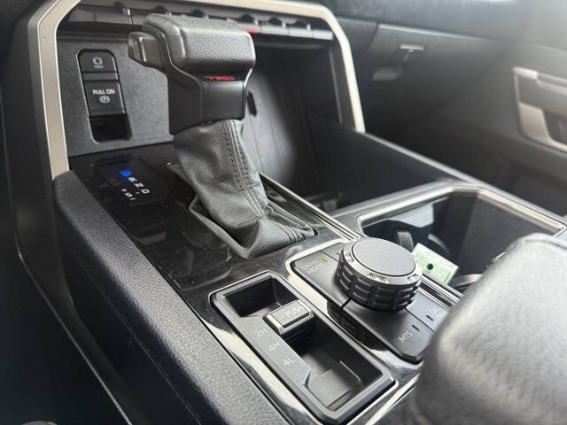 2022 Toyota Tundra SR5