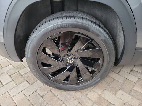 2024 Volkswagen Atlas Cross Sport SE