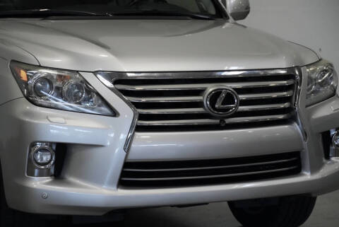 2014 Lexus LX 570