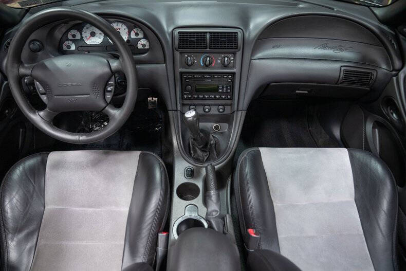 2003 Ford Mustang SVT Cobra