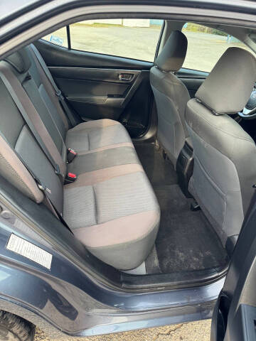 2017 Toyota Corolla LE