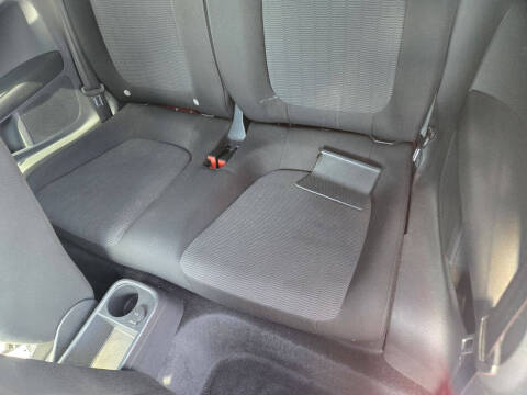 2012 Volkswagen Beetle 2.5L PZEV