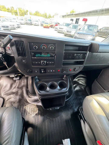 2019 Chevrolet Express 2500