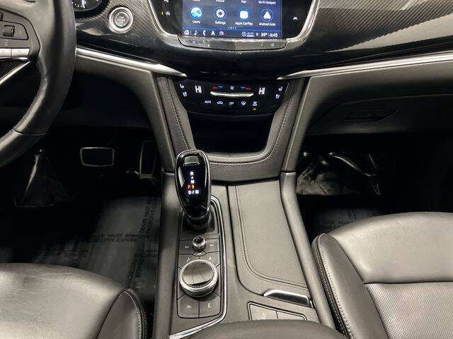2023 Cadillac XT6 Sport