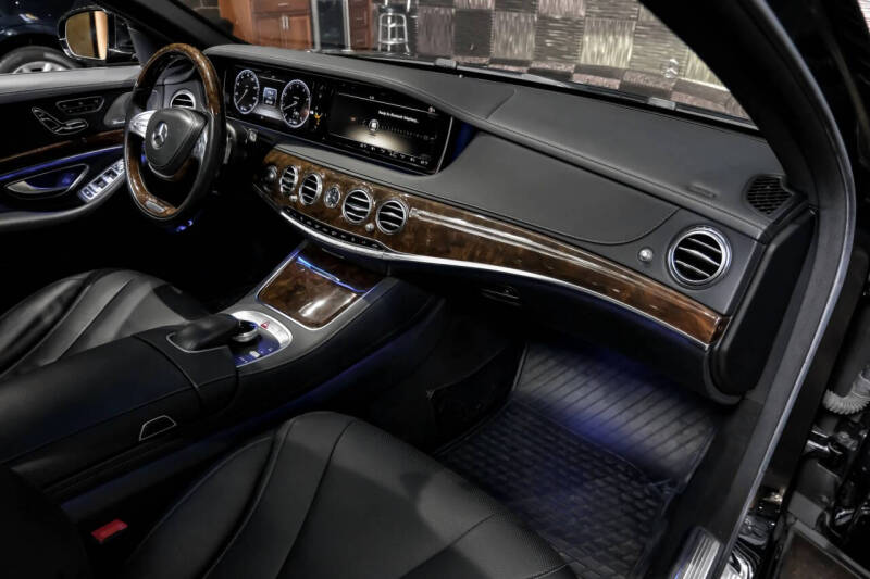 2014 Mercedes-Benz S-Class S 550