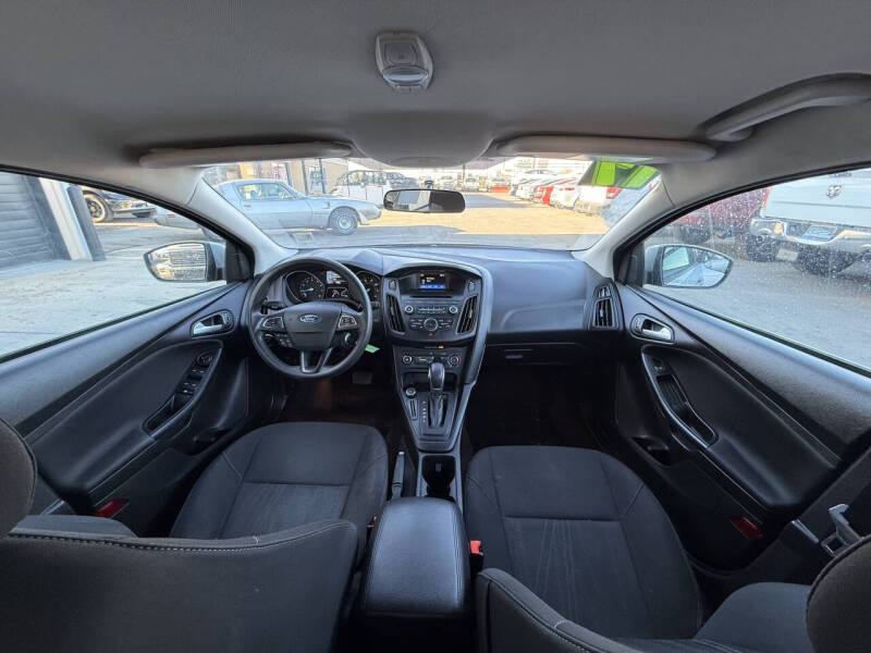 2017 Ford Focus SE