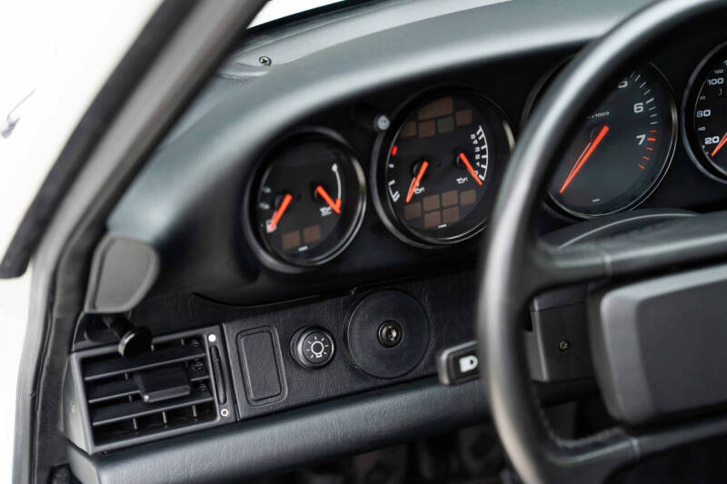 1992 Porsche 911 Carrera