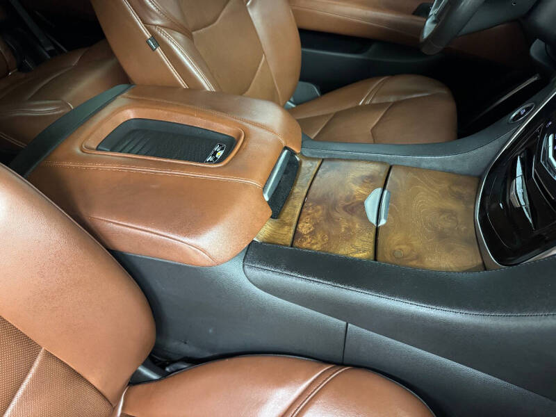 2020 Cadillac Escalade Premium Luxury