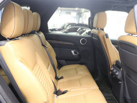 2020 Land Rover Discovery HSE
