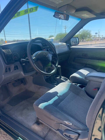 2000 Nissan Frontier XE