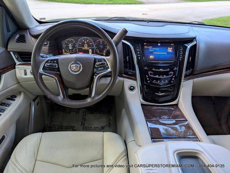 2015 Cadillac Escalade Luxury