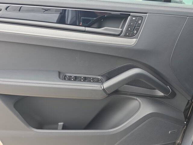 2026 Porsche Cayenne