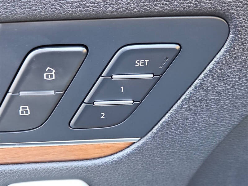 2022 Audi Q5 quattro S line Prem Plus 45 TFSI